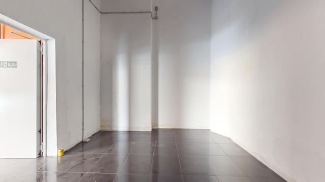 Kommersiell til salgs i Las Palmas de Gran Canaria - € 130 000 (Ref: 9119268)