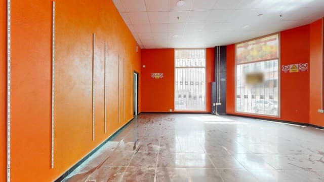 Kommersiell til salgs i Las Palmas de Gran Canaria - € 130 000 (Ref: 9119268)