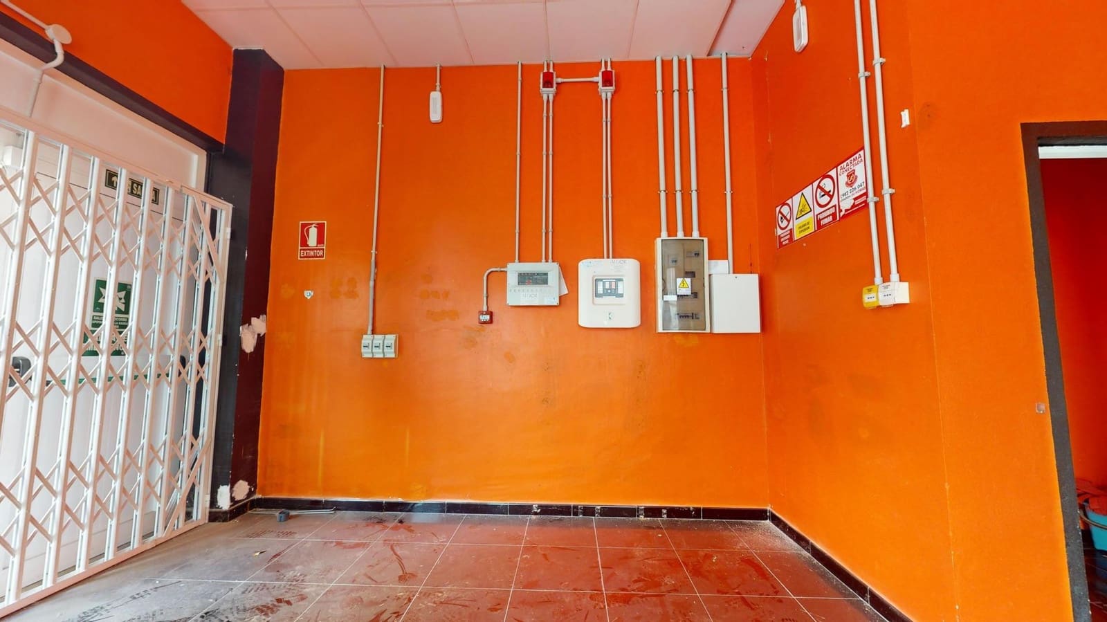 Commercieel te koop in Las Palmas de Gran Canaria - € 130.000 (Ref: 9119268)