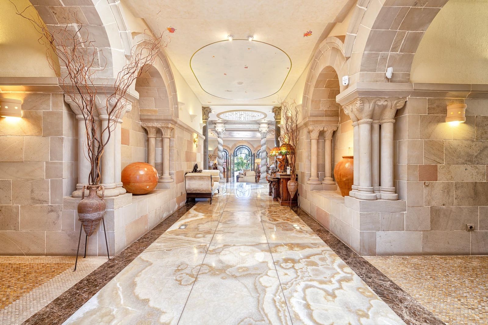 7 sypialnia Willa na sprzedaż w San Bartolome de Tirajana z basenem garażem - 3 900 000 € (Ref: 9119269)