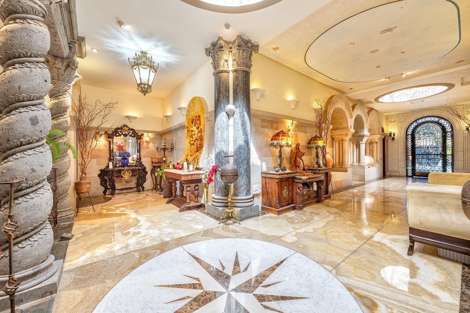 7 sypialnia Willa na sprzedaż w San Bartolome de Tirajana z basenem garażem - 3 900 000 € (Ref: 9119269)