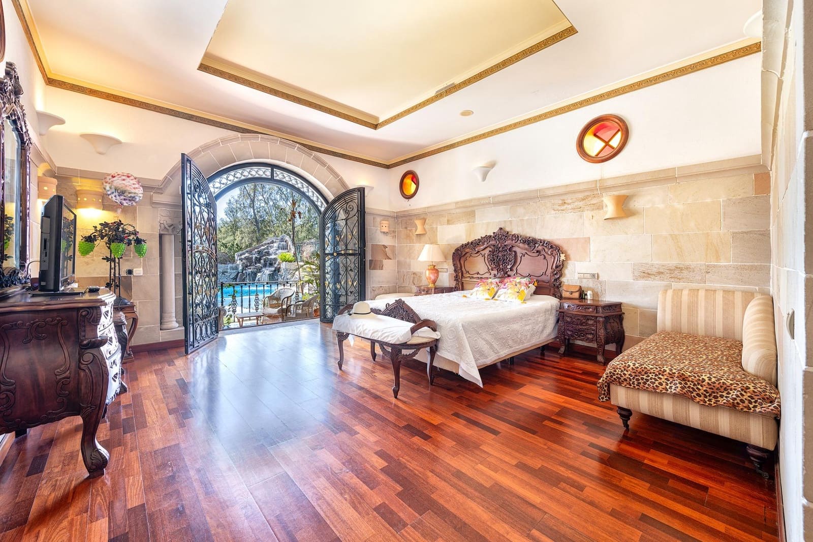 7 sypialnia Willa na sprzedaż w San Bartolome de Tirajana z basenem garażem - 3 900 000 € (Ref: 9119269)