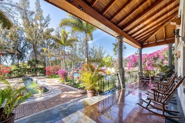 7 soveværelse Villa til salg i San Bartolomé de Tirajana med swimmingpool garage - € 3.900.000 (Ref: 9119269)