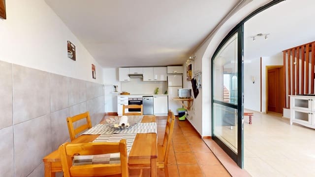 4 slaapkamer Rijtjeshuis te koop in Mogán - € 495.000 (Ref: 9119273)