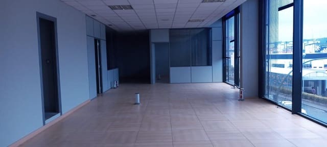 Gewerbe zu vermieten in A Coruña Stadt - 1.800 € (Ref: 9119281)