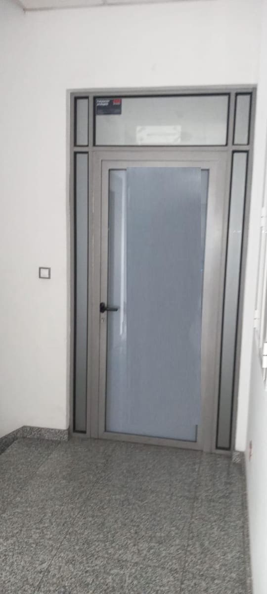 Commerciale da affittare in A Coruna citta - 1.800 € (Rif: 9119281)