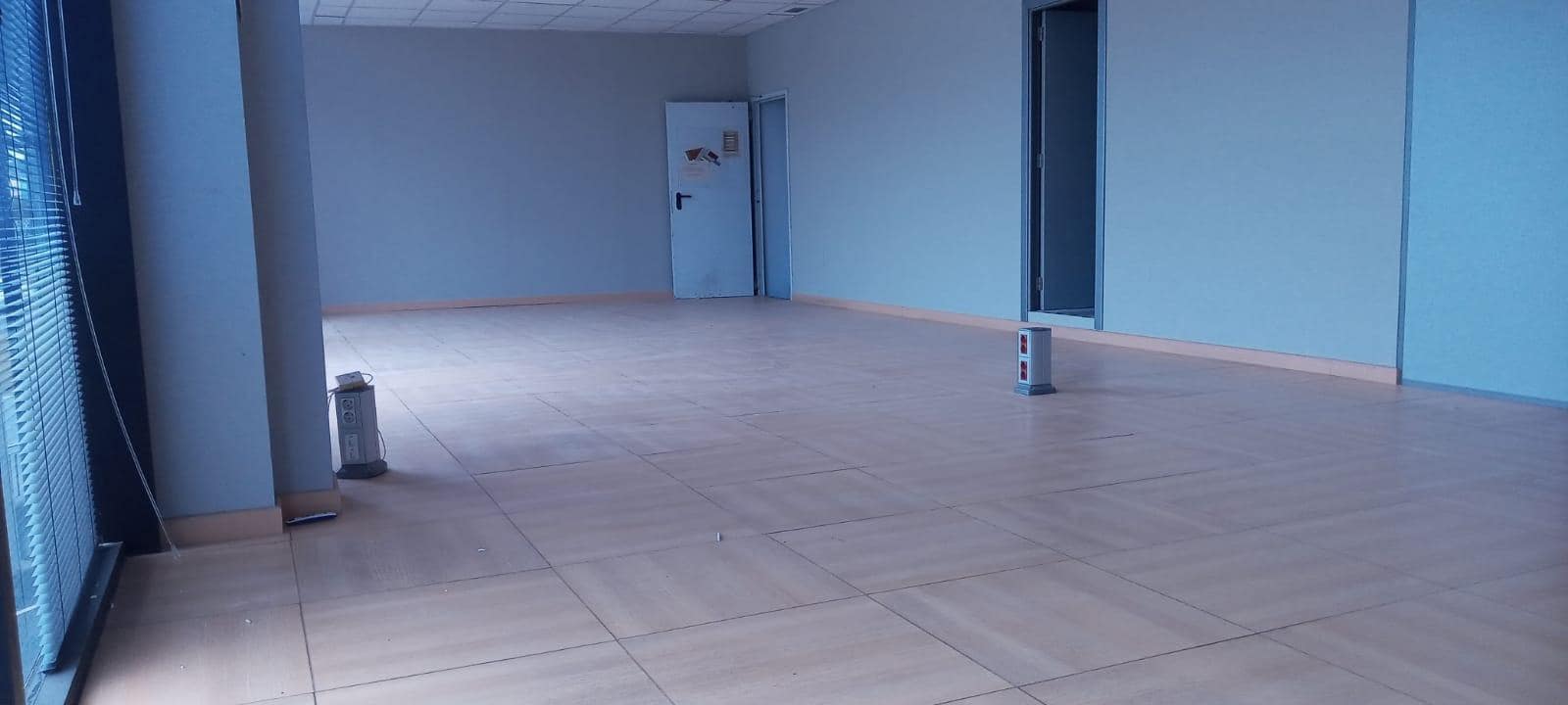 Commerciale da affittare in A Coruna citta - 1.800 € (Rif: 9119281)