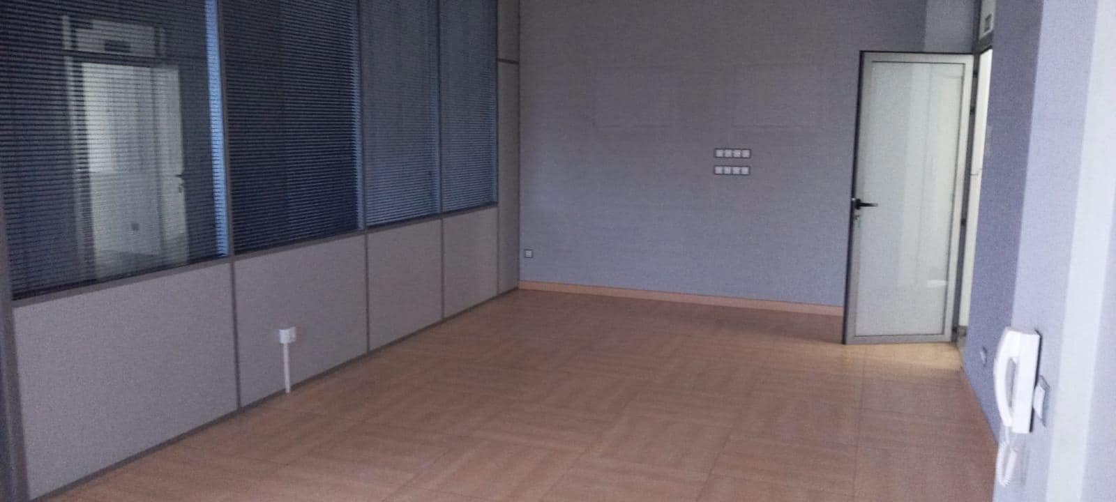 Commerciale da affittare in A Coruna citta - 1.800 € (Rif: 9119281)