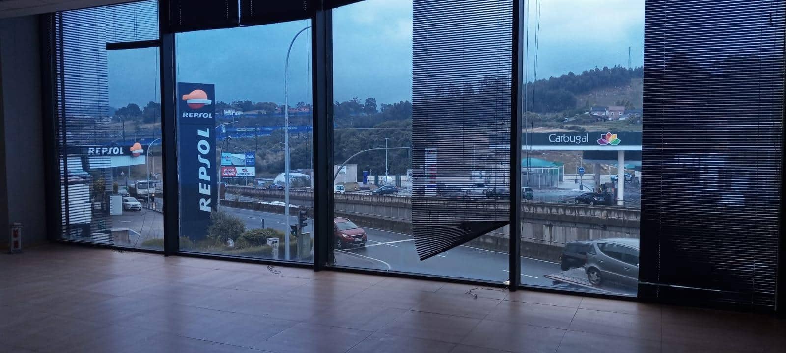 Commerciale da affittare in A Coruna citta - 1.800 € (Rif: 9119281)