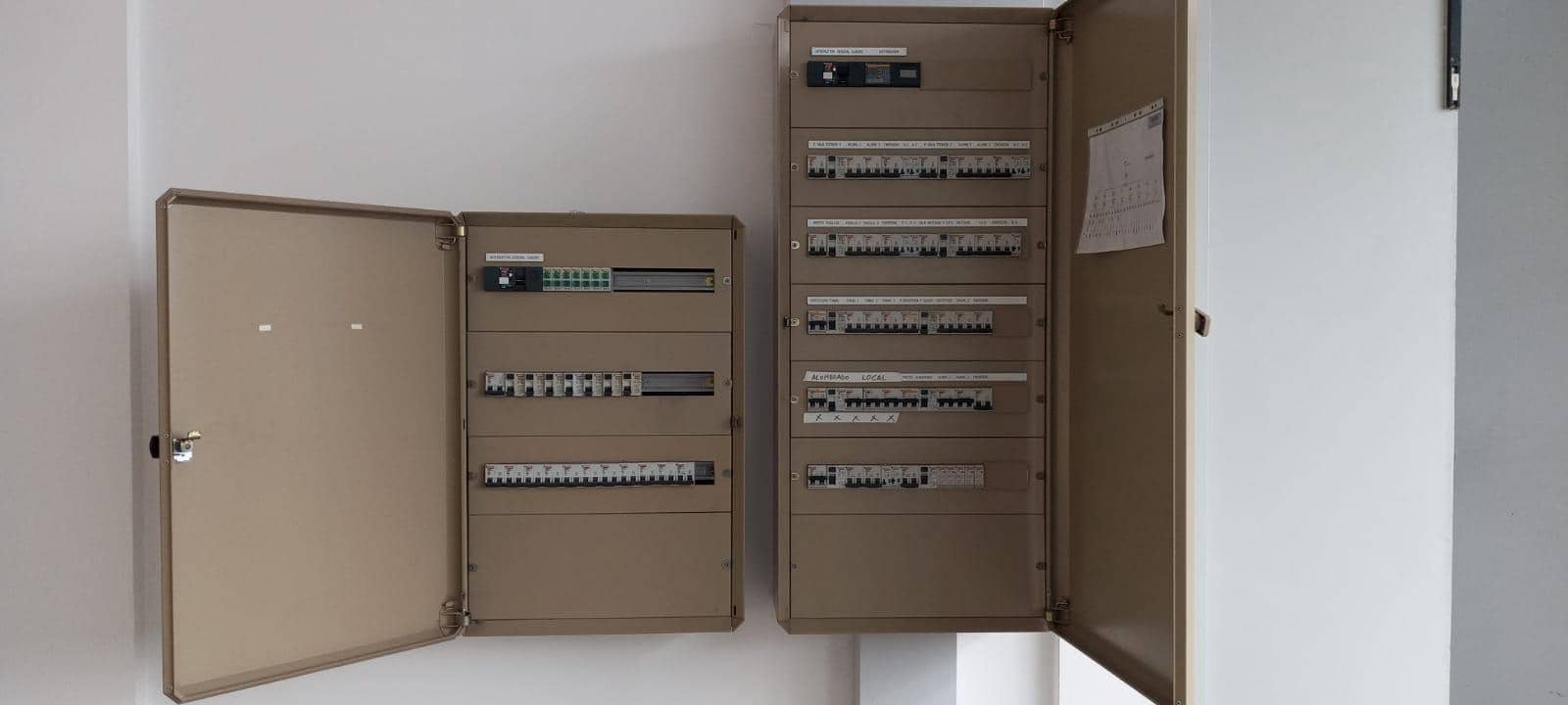 Commerciale da affittare in A Coruna citta con garage - 3.000 € (Rif: 9119282)