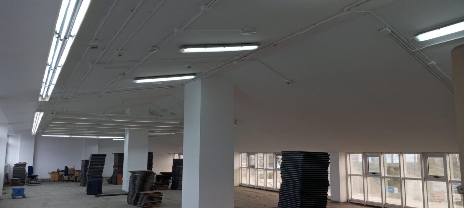 Commerciale da affittare in A Coruna citta con garage - 3.000 € (Rif: 9119282)