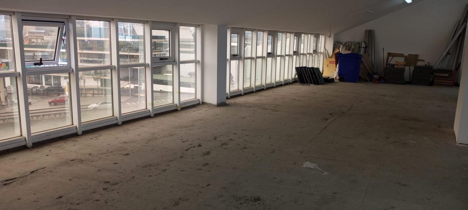 Commerciale da affittare in A Coruna citta con garage - 3.000 € (Rif: 9119282)