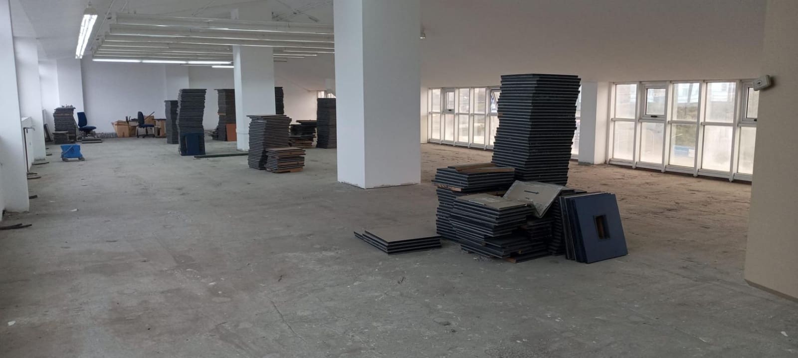 Commerciale da affittare in A Coruna citta con garage - 3.000 € (Rif: 9119282)