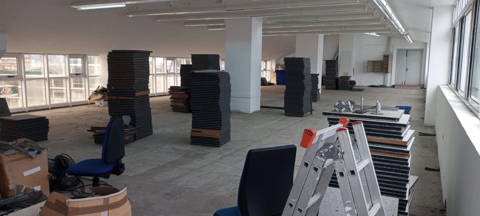 Commerciale da affittare in A Coruna citta con garage - 3.000 € (Rif: 9119282)