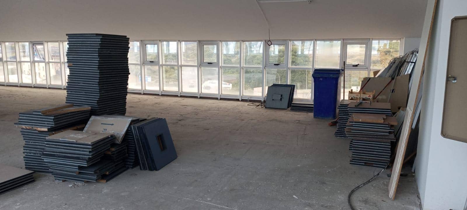 Commerciale da affittare in A Coruna citta con garage - 3.000 € (Rif: 9119282)