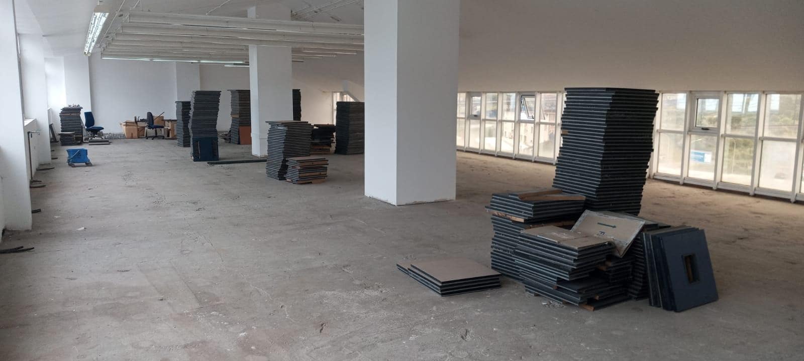 Commerciale da affittare in A Coruna citta con garage - 3.000 € (Rif: 9119282)