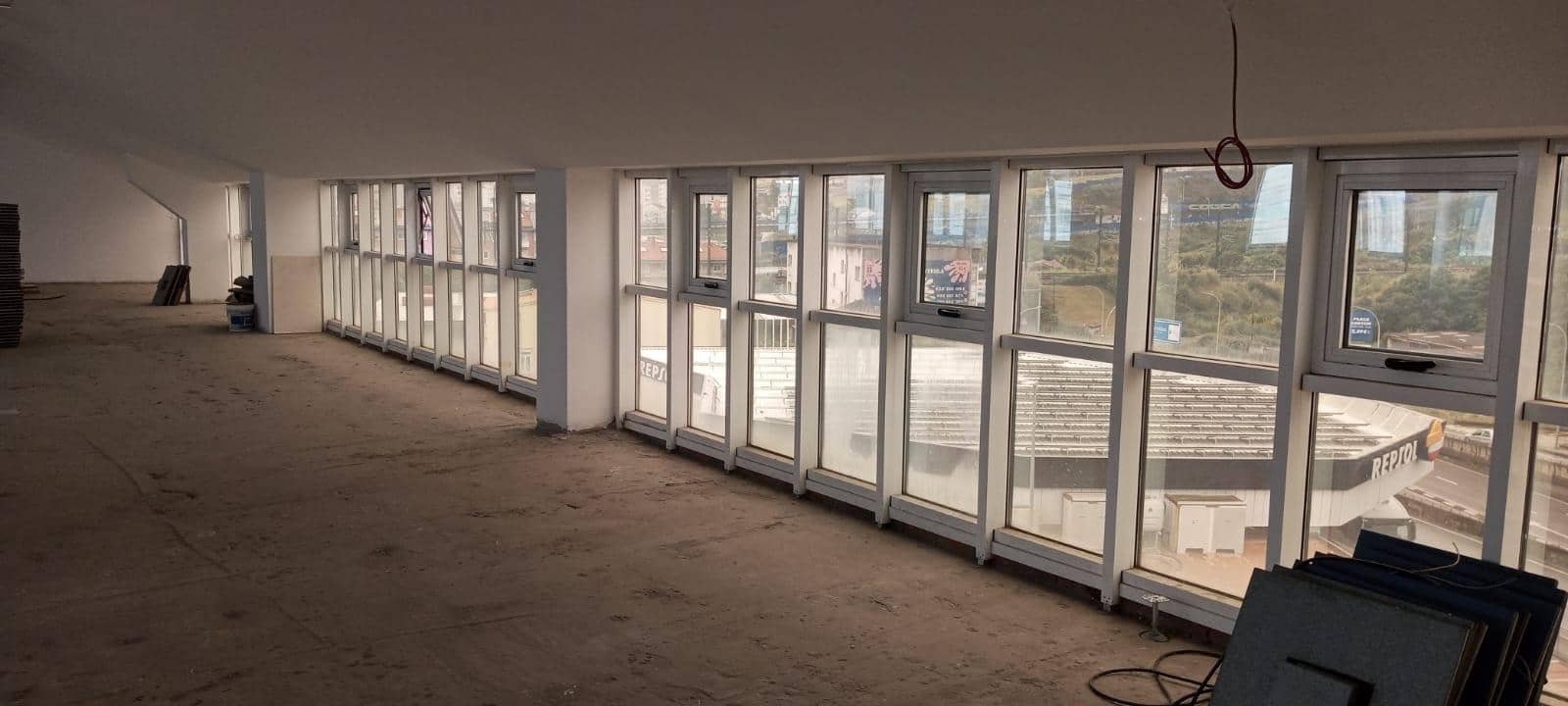 Commerciale da affittare in A Coruna citta con garage - 3.000 € (Rif: 9119282)