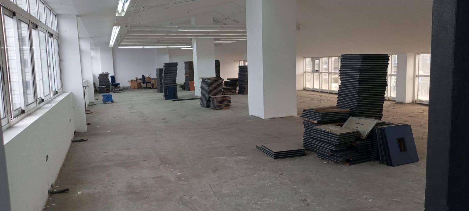 Commerciale da affittare in A Coruna citta con garage - 3.000 € (Rif: 9119282)