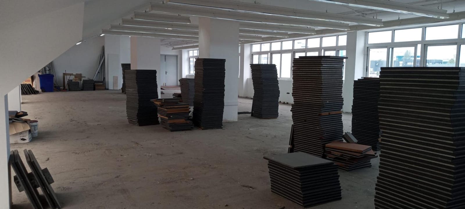 Commerciale da affittare in A Coruna citta con garage - 3.000 € (Rif: 9119282)