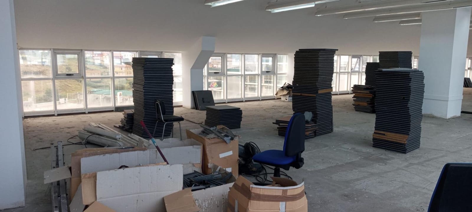 Commerciale da affittare in A Coruna citta con garage - 3.000 € (Rif: 9119282)