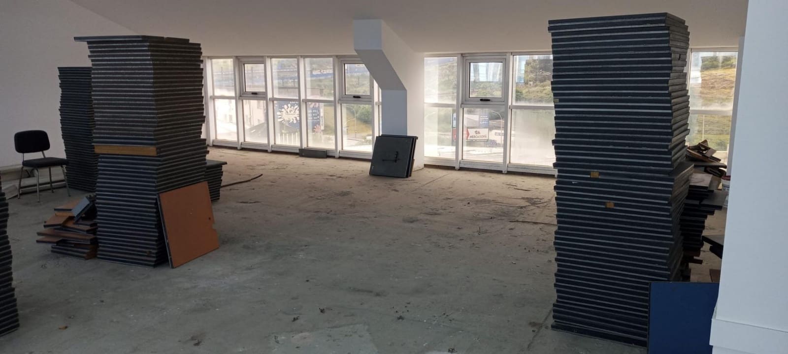 Commerciale da affittare in A Coruna citta con garage - 3.000 € (Rif: 9119282)