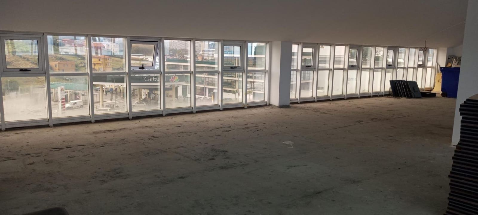 Commerciale da affittare in A Coruna citta con garage - 3.000 € (Rif: 9119282)