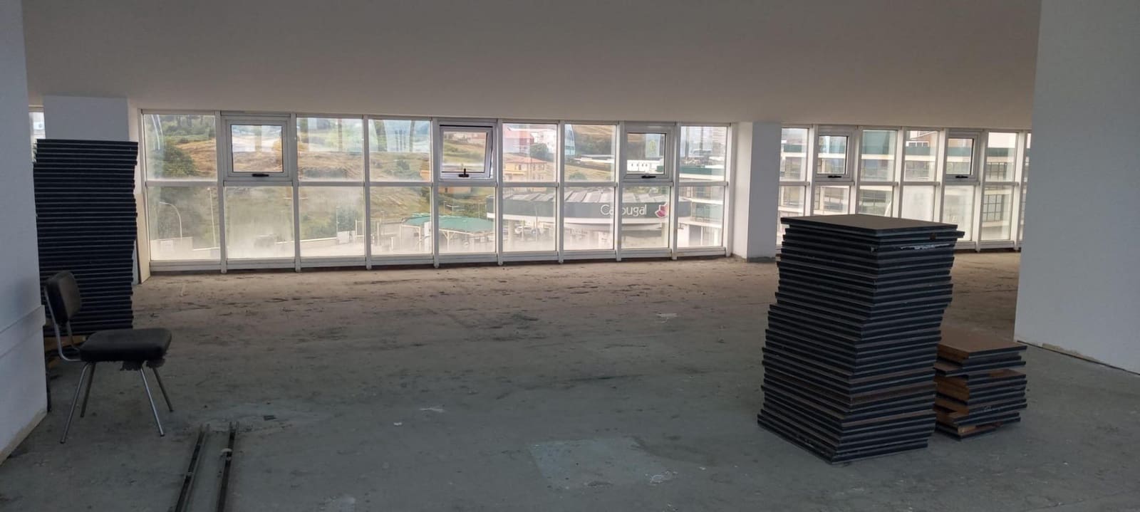 Commerciale da affittare in A Coruna citta con garage - 3.000 € (Rif: 9119282)