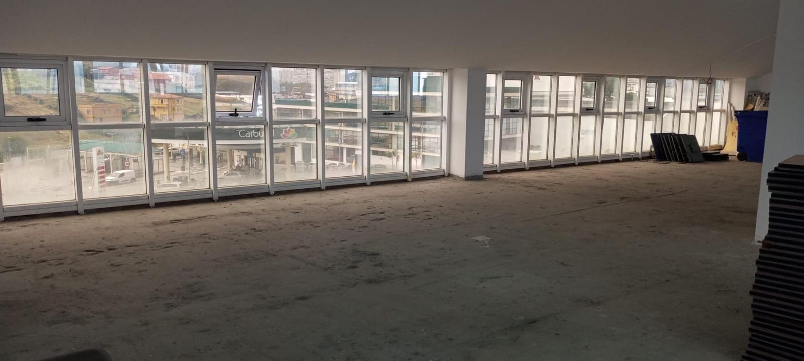 Commerciale da affittare in A Coruna citta con garage - 3.000 € (Rif: 9119282)