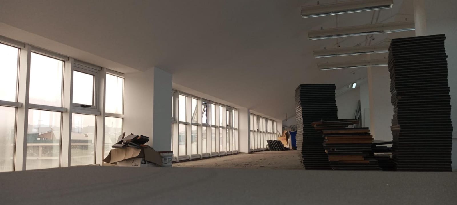 Commerciale da affittare in A Coruna citta con garage - 3.000 € (Rif: 9119282)