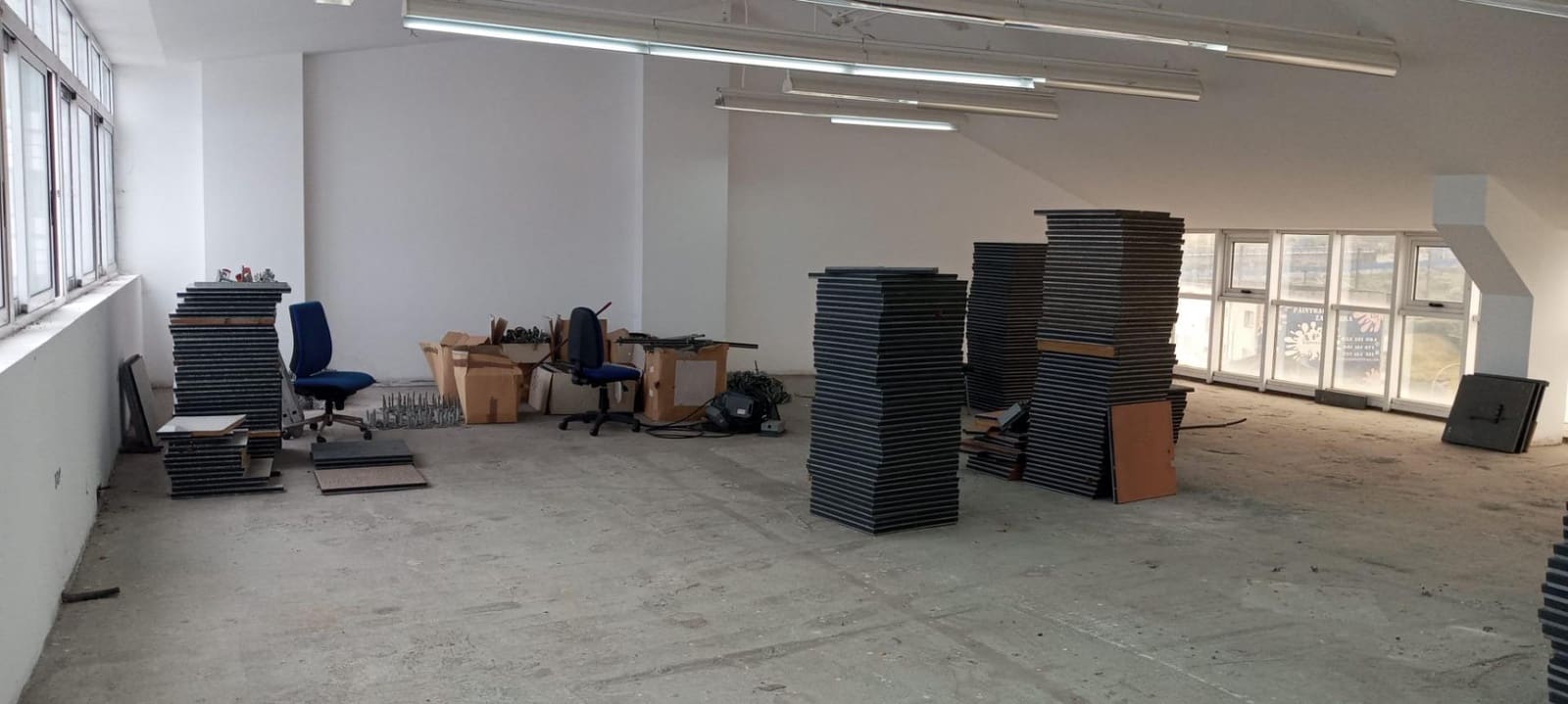 Commerciale da affittare in A Coruna citta con garage - 3.000 € (Rif: 9119282)