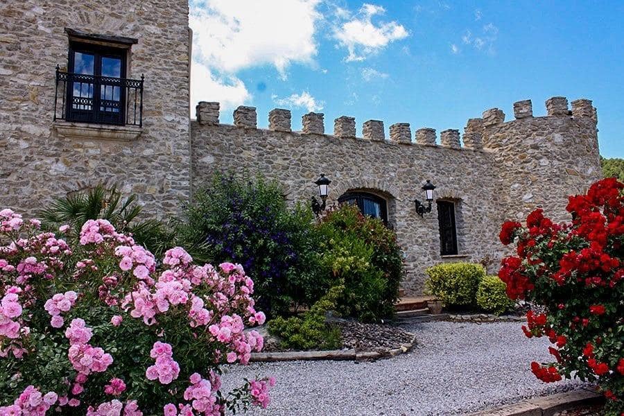 5 soveværelse Finca/Landehus til salg i Relleu med swimmingpool garage - € 2.149.000 (Ref: 9119283)