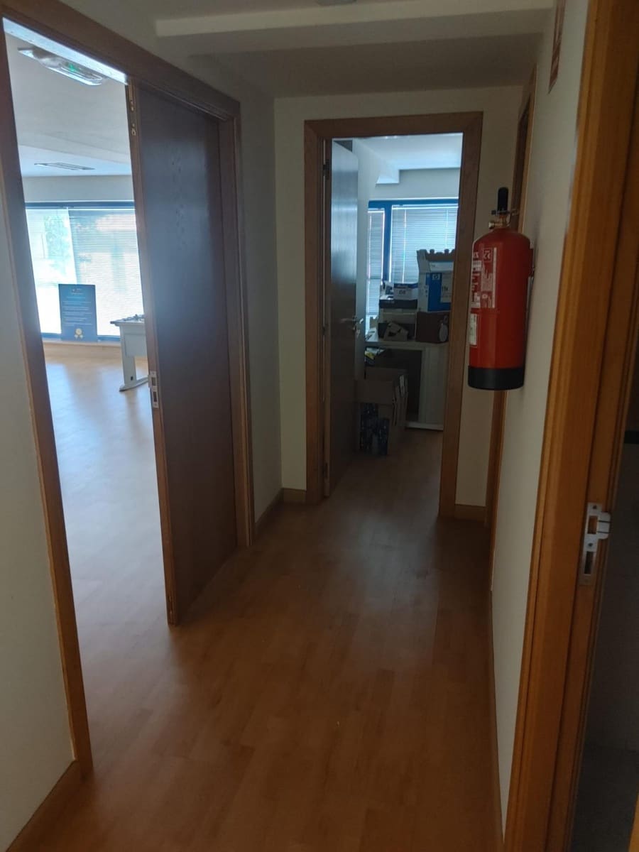 Kommersiell till salu i A Coruna stad - 650 000 € (Ref: 9119285)