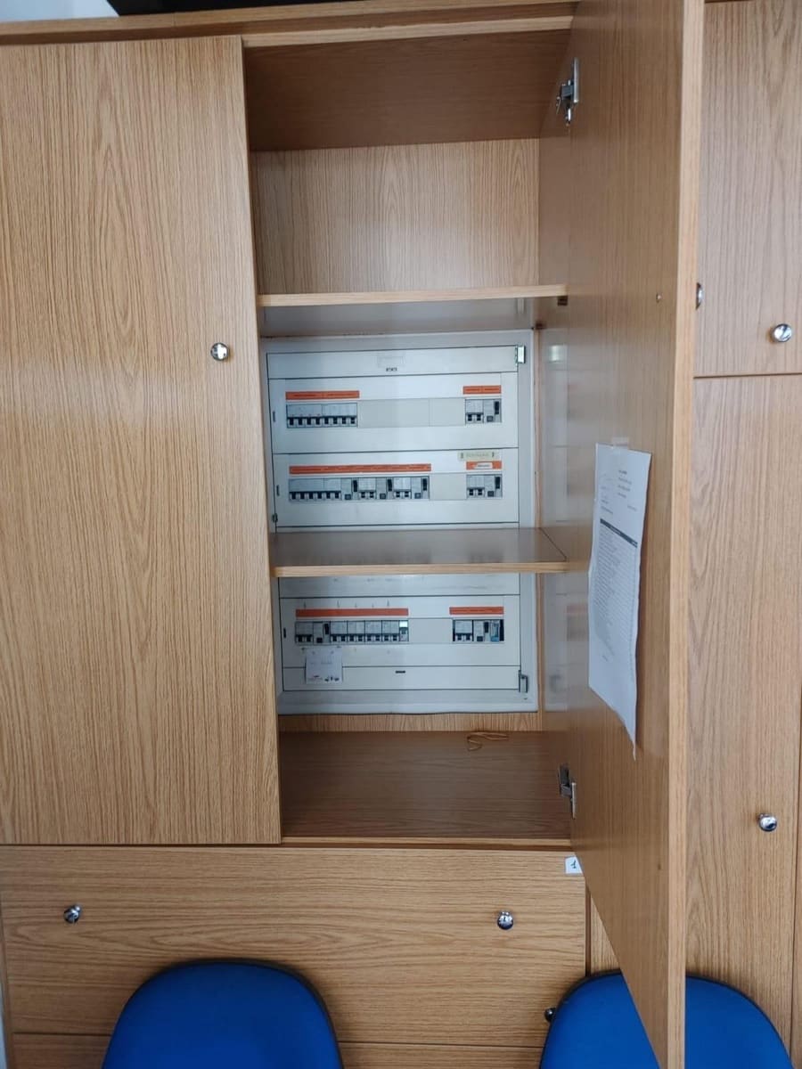 Kommersiell till salu i A Coruna stad - 650 000 € (Ref: 9119285)