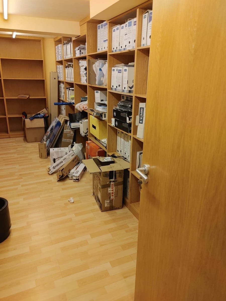 Kommersiell till salu i A Coruna stad - 650 000 € (Ref: 9119285)