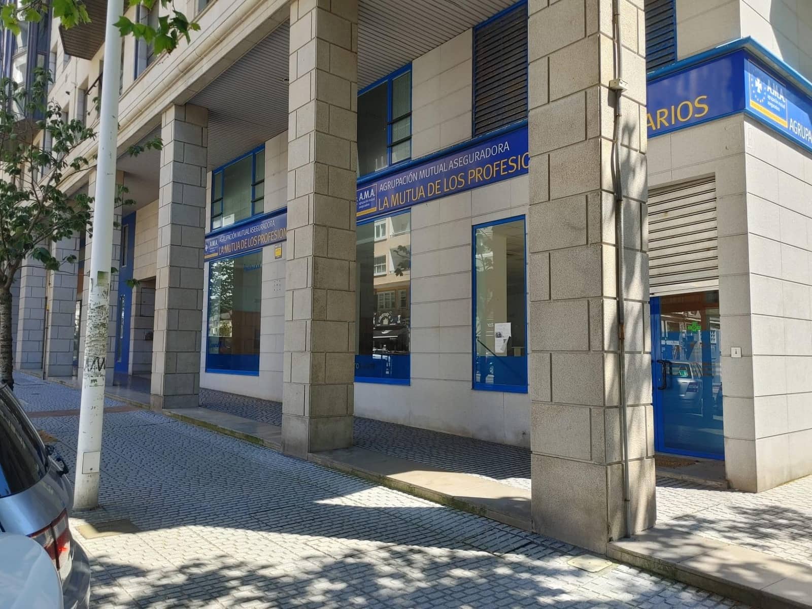 Kommersiell till salu i A Coruna stad - 650 000 € (Ref: 9119285)
