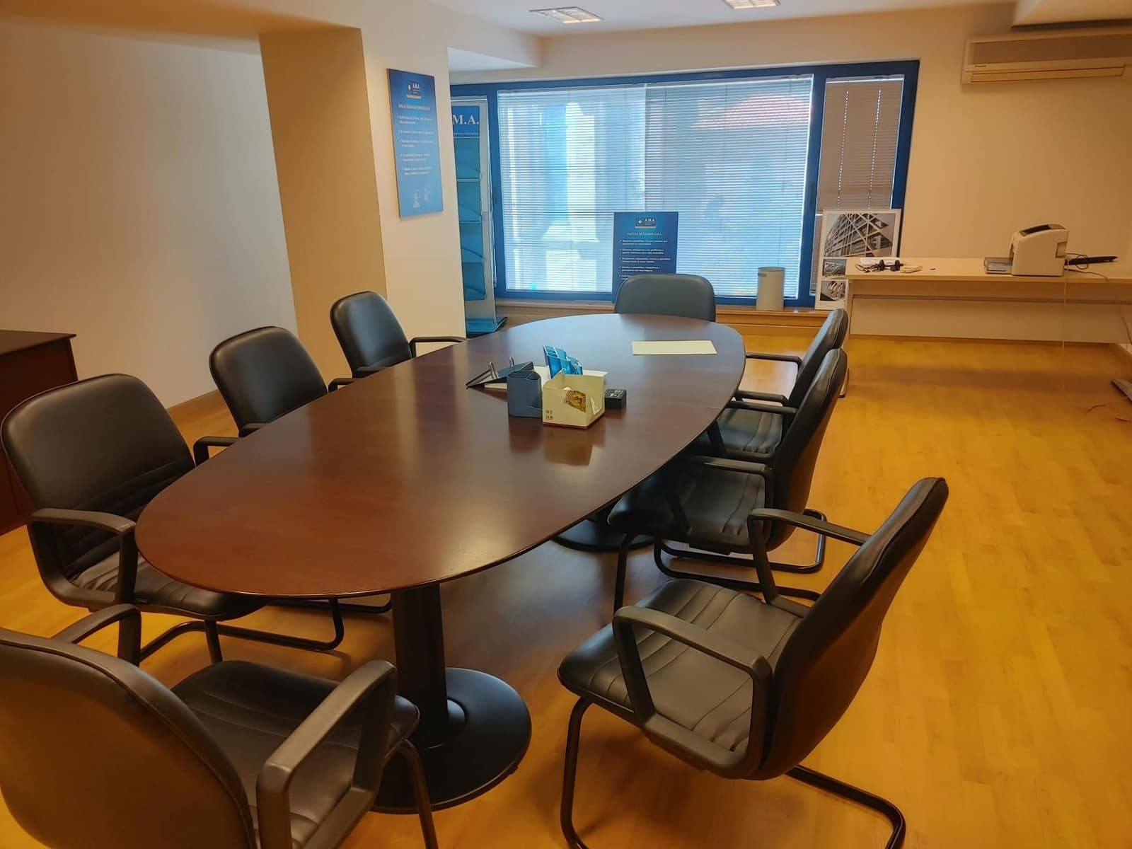 Kommersiell till salu i A Coruna stad - 650 000 € (Ref: 9119285)