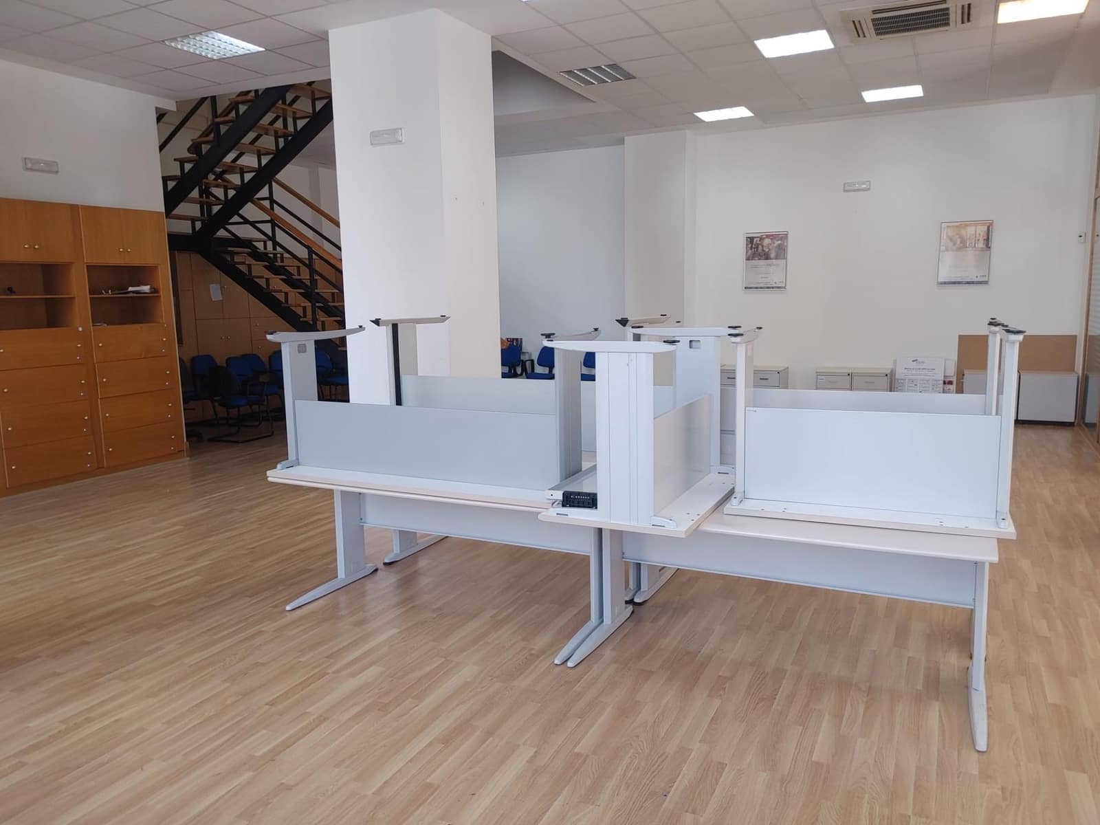 Kommersiell till salu i A Coruna stad - 650 000 € (Ref: 9119285)