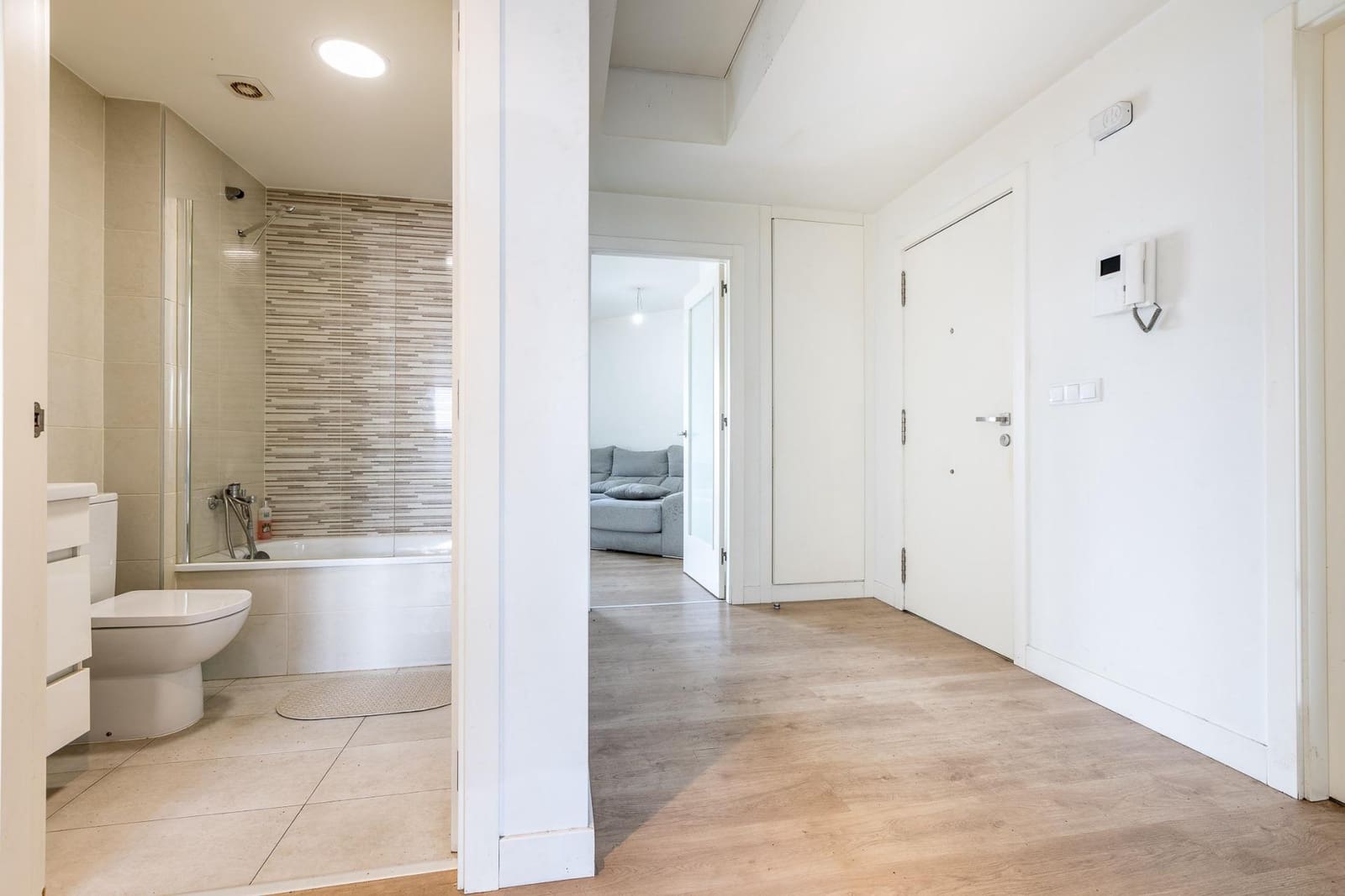 2 soveværelse Penthouse til salg i A Coruna by med garage - € 900.000 (Ref: 9119293)