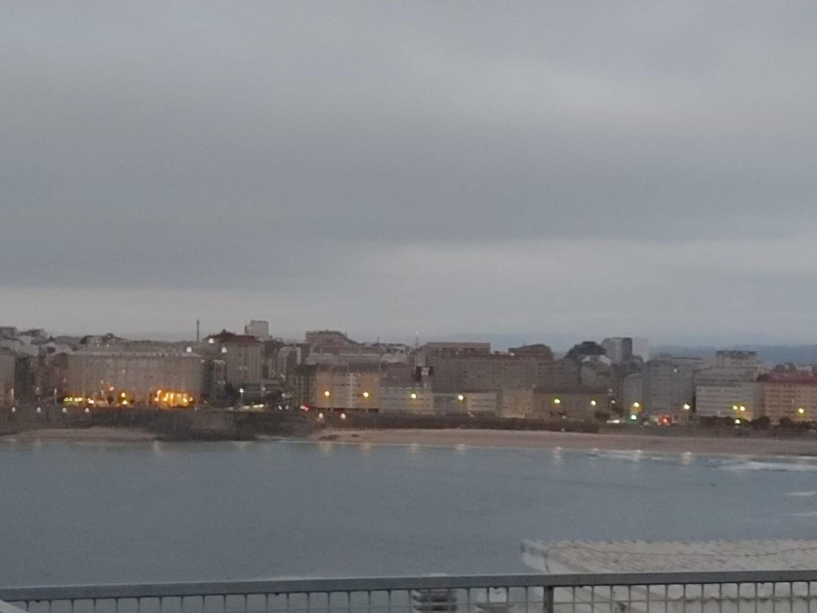 2 soveværelse Penthouse til salg i A Coruna by med garage - € 900.000 (Ref: 9119293)