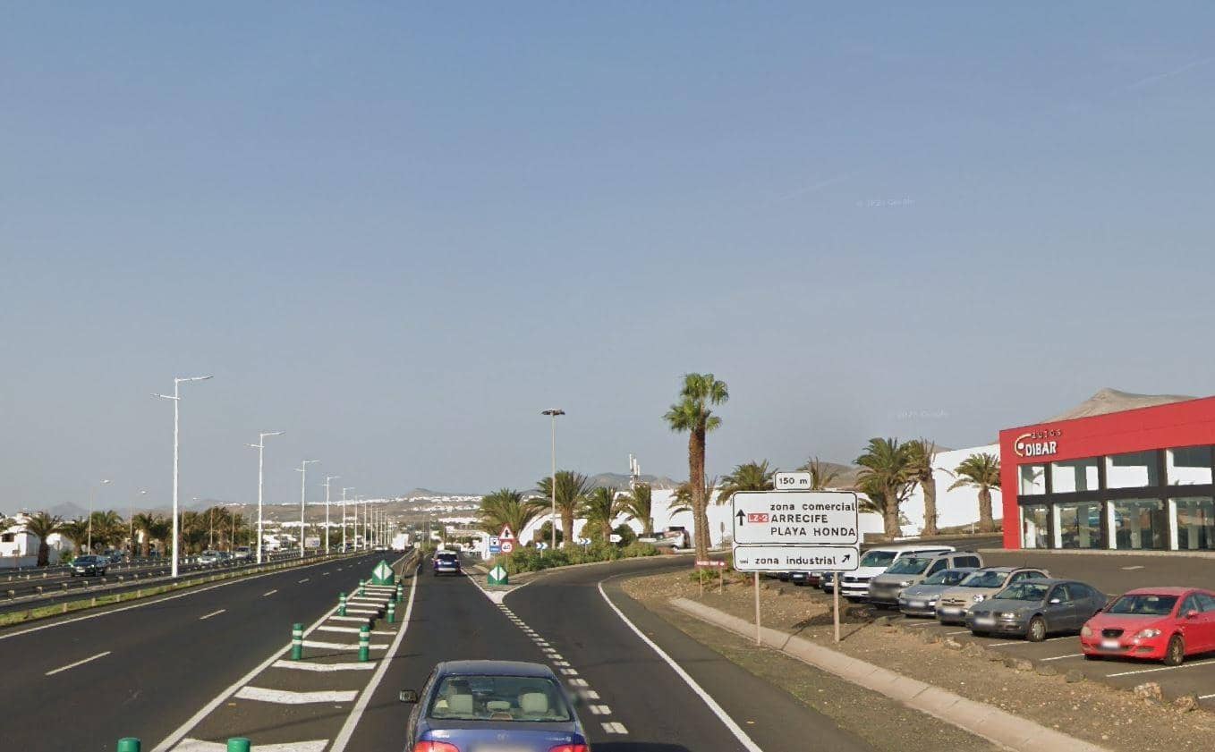 Virksomhed til salg i Playa Honda - € 1.900.000 (Ref: 9119301)