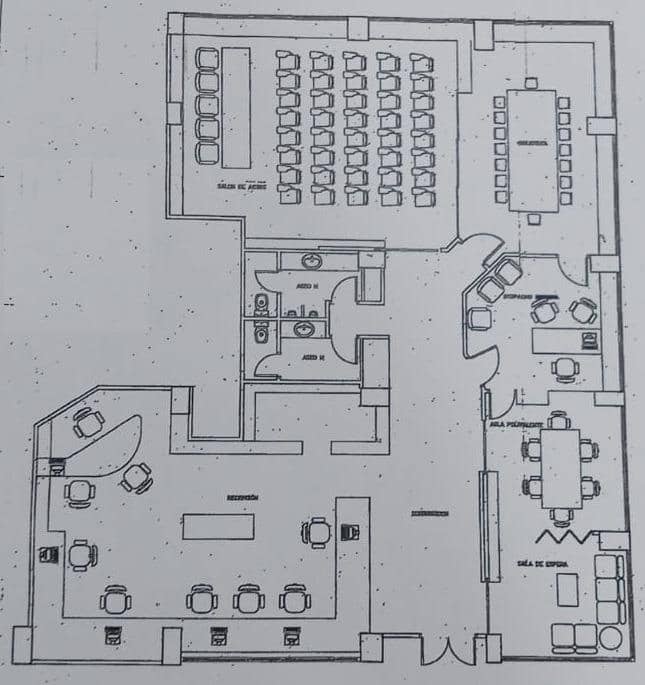 Kontor til salg i A Coruna by - € 450.000 (Ref: 9119307)