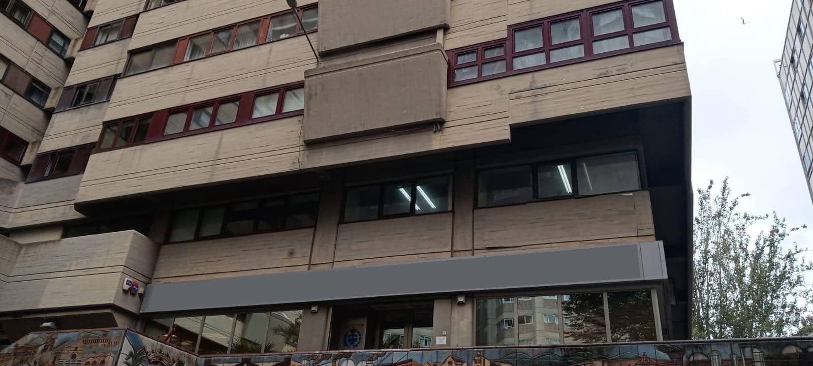 Kontor til salg i A Coruna by - € 450.000 (Ref: 9119307)