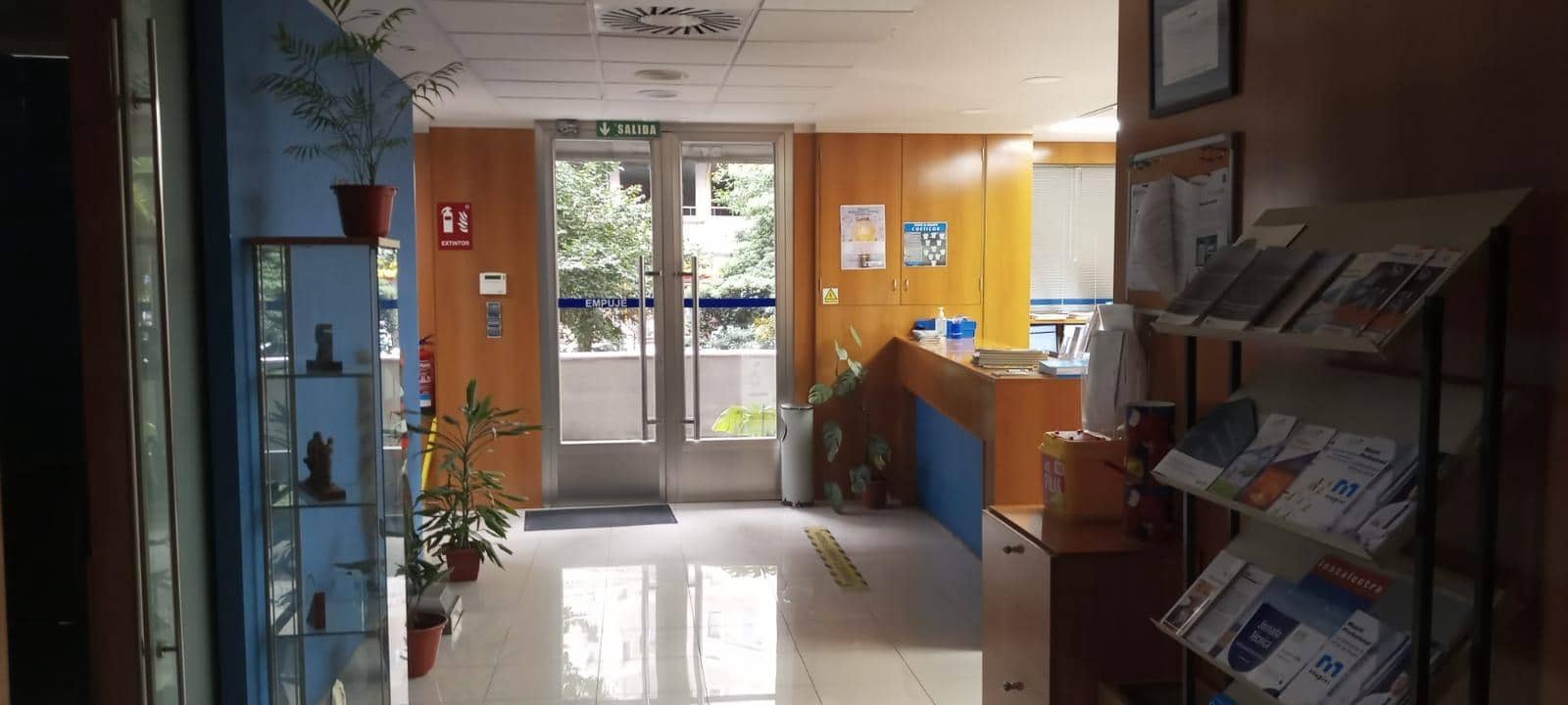 Kontor til salg i A Coruna by - € 450.000 (Ref: 9119307)