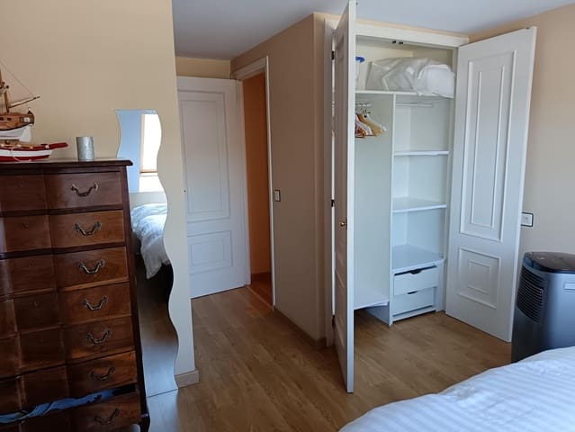 2 bedroom Penthouse for sale in Sanxenxo with garage - € 430,000 (Ref: 9119309)