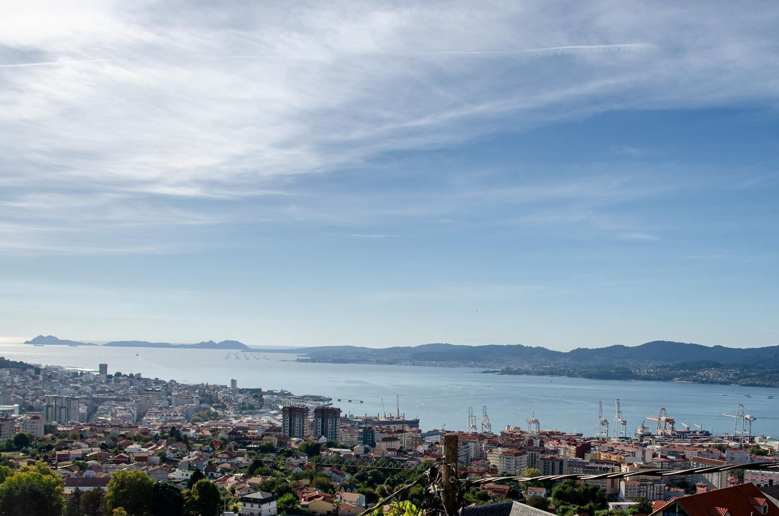 8 soveværelse Semi-Rækkehus til salg i Vigo - € 400.000 (Ref: 9119311)