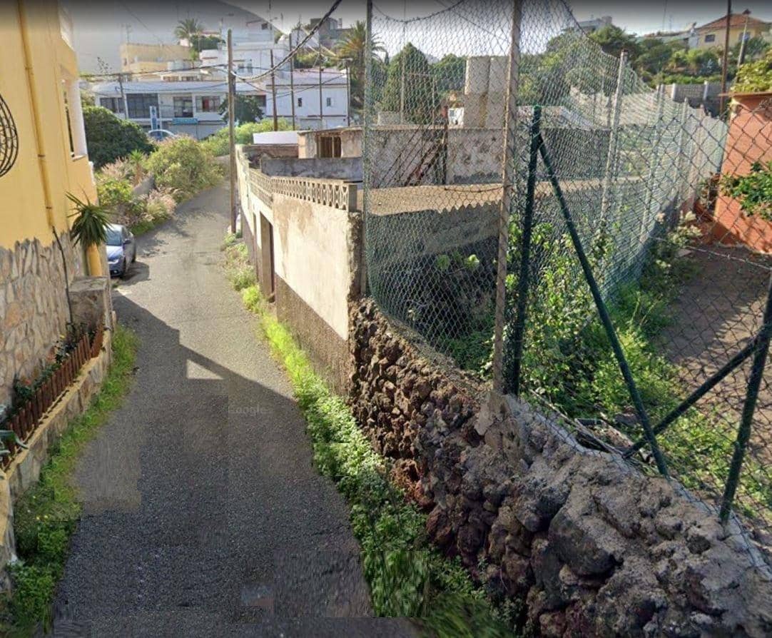 Finka/Dom wiejski na sprzedaż w Las Palmas de Gran Canaria z garażem - 210 000 € (Ref: 9119312)