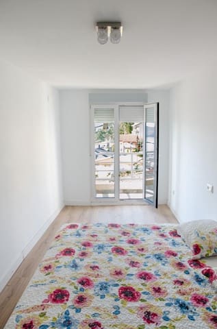 2 bedroom Terraced Villa for sale in Vigo - € 200,000 (Ref: 9119320)