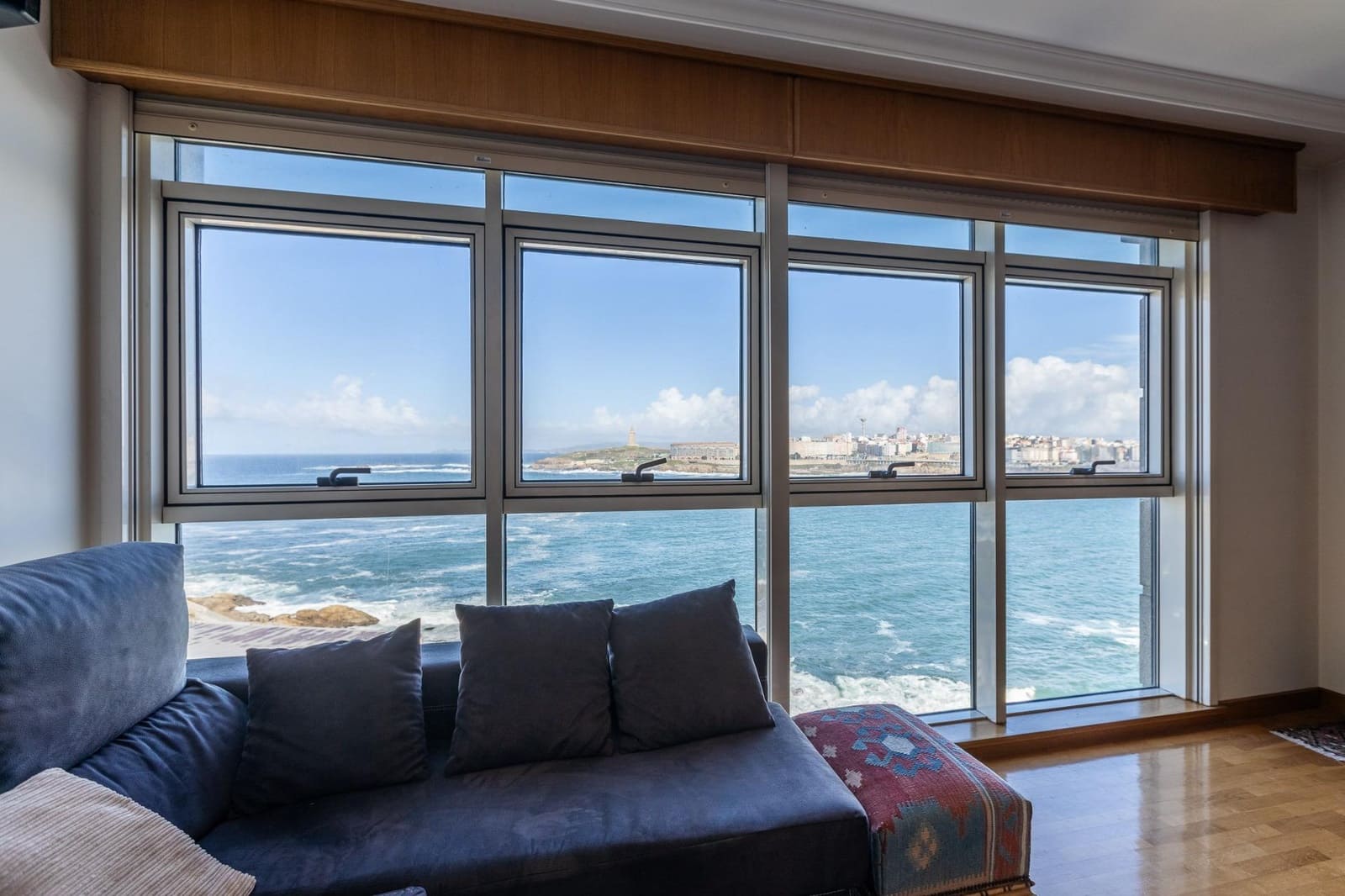 4 soveværelse Lejlighed til salg i A Coruna by med garage - € 1.100.000 (Ref: 9119322)