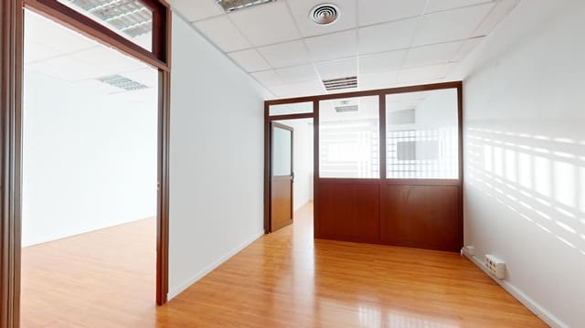 Kontor til salg i Las Palmas de Gran Canaria - € 137.000 (Ref: 9119327)