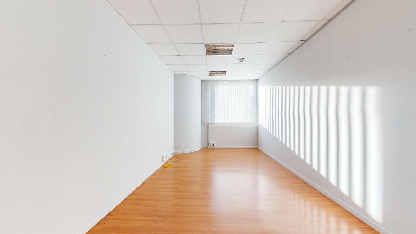 Biuro na sprzedaż w Las Palmas de Gran Canaria - 137 000 € (Ref: 9119327)